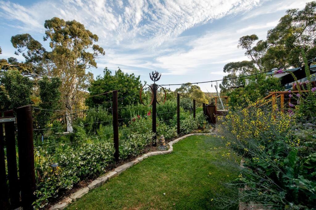 Delphi, Adelaide Hills Garden Bnb Villa Mylor Екстериор снимка